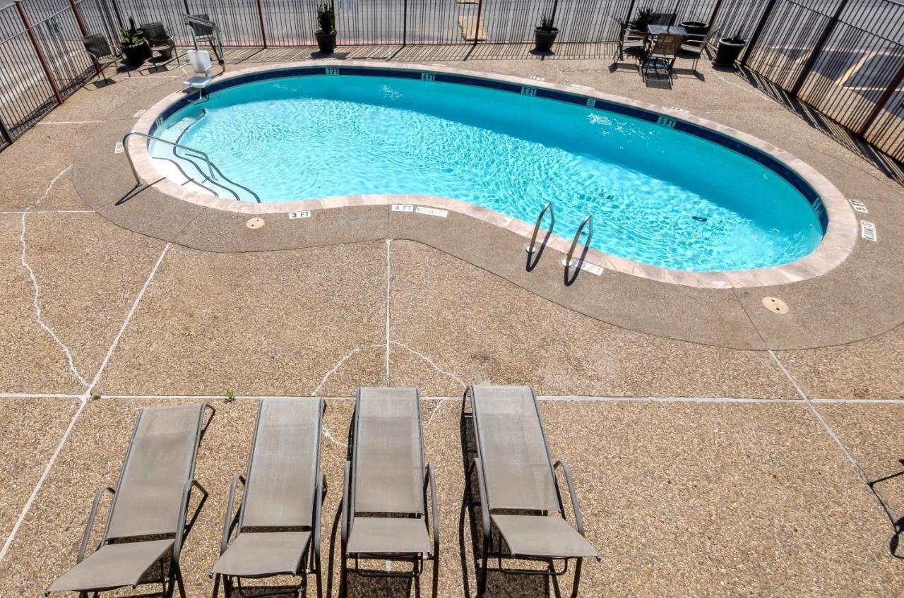 Red Roof Inn Arlington - Entertainment District Ngoại thất bức ảnh