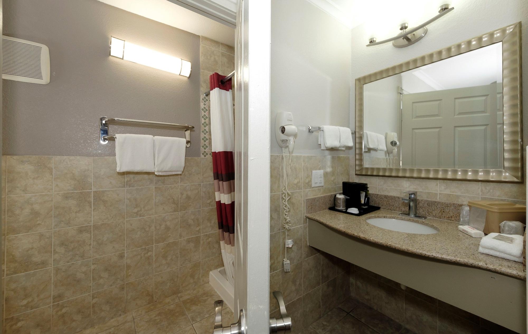 Red Roof Inn Arlington - Entertainment District Ngoại thất bức ảnh